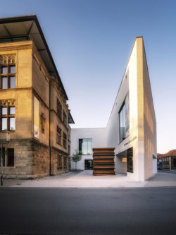 Architektonische Symbiose von Alt und Neu am LWL-Museum für Kunst und Kultur in Münster, fotografiert von Thomas Branse.