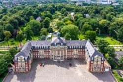 Münster von oben: Fürstbischöfliches Schloss